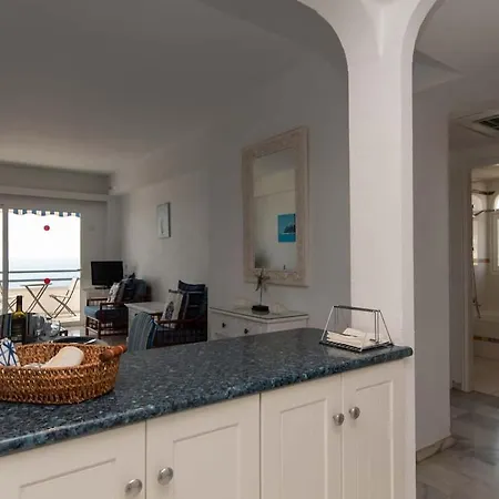 Club Atlantis 89 - Two Bed Costa Adeje (Tenerife)