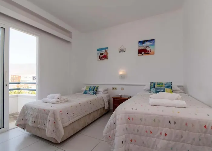 Club Atlantis 89 - Two Bed Apartment Costa Adeje (Tenerife)