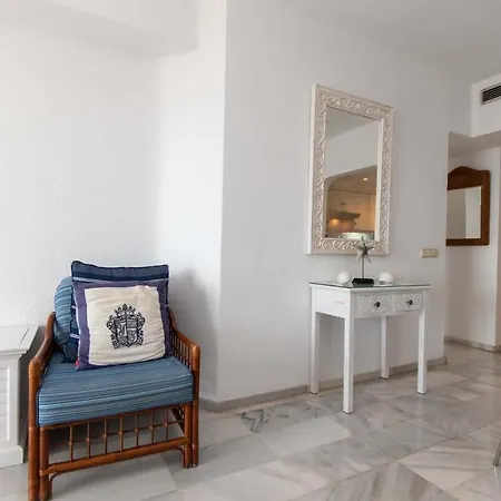 Club Atlantis 89 - Two Bed Адехе